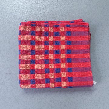 Frottier Handtuch 80x40 rot, blau, oranges Karomuster, beansprucht