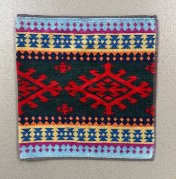 Handtuch  80x40 grün, rot, blau, rosa, gelb, orange, bunter Atztekenmuster 