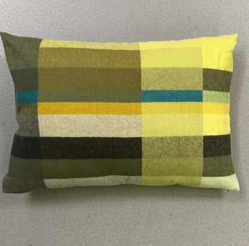 Kissen 58x40 grün, grau, gelb, petrolfb., kariert, wolle