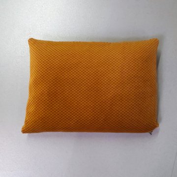 Sofakissen 40x55 Samt, kleines durchgehendes  Würfelkaro, gold braun