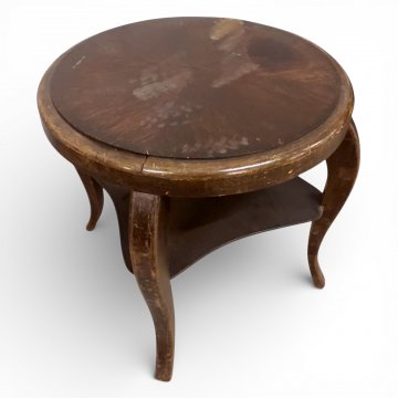 Beistelltisch, VIJ, rund, Eiche dunkel, geschwungene Beine, Zwischenboden, 65 cm ø, H: 60 cm