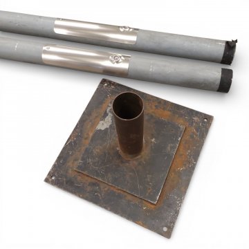 Laternenmast NITRAPOT (für 346-28), Metall grau,Ø unten 12cm,Ø oben 6cm, Länge ca.480, incl. Standplatte Metall 60x60cm