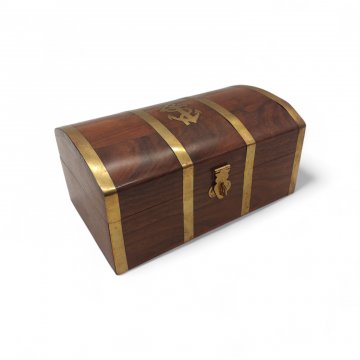 Kiste "Schatztruhe" Holz, Messing  SEA CLUB