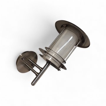 Wandlaterne Nickel, gestäbter Ausleger, runder Kopf mit Plexieinsatz und Dach, 1-flg. E27 (2x klar / 2x satiniert)