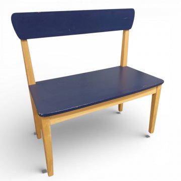 Kinderbank, Sitz und Rücken blau lackiert, Gestell Holz hell, B57