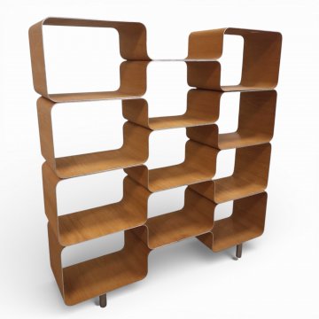 Regalsystem HIVE 2, Eichenholzfurnier mit Alu, Alubeine lackiert