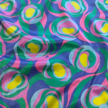 Dekoflanell 290x90 kreisartiges Muster in pink, gelb, lila und grün
