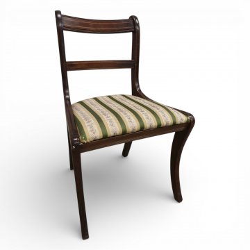 Stuhl, Mahagoni, 2 Quersprossen in Rücklehne mit heller Linie, Sitzpolster grün/beige gestreift
