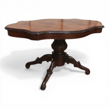 Couchtisch ovale Platte geschwungen, Mittelfuss verziert, 100x60 cm, h 55 cm