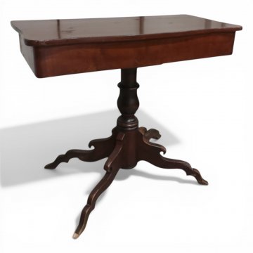 Beistelltisch,JHW, 85x40cm, h74cm, geschwungene Platte, Mittelsäule mit 4 Füßchen