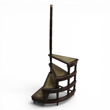 Buchtreppe, kl., m. grünem Leder