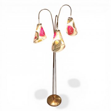 Stehlampe, 3 Messingstangen geschwungen, 3 Tütenschirme hängend, 3 flg. E27 max.25W, H150