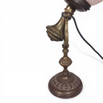 Schiffs-Tischlampe Bronze mit Kardanaufhängung, 1-flg. E27, max 25W, Glasschirm mattiert kugelförmig Petrostil Ø12, H48