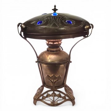 Tischlampe Kupfer, Petrostil elektrifiziert, Haube mit Steineinlagen Ø28, 1-flg. E27, H40