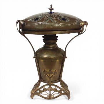 Tischlampe Kupfer, Petrostil elektrifiziert, Haube mit Steineinlagen Ø28, 1-flg. E27, H40