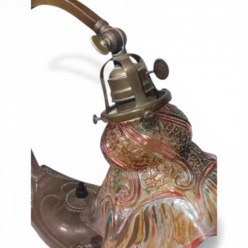 Tischlampe, Bronze, Jugendstil, Bogen,1-flg.E27, floraler Glasschirm, Keramikschalter, H26