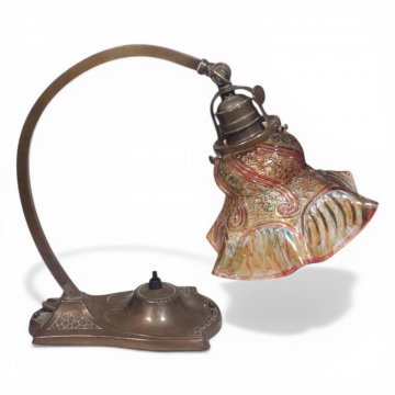 Tischlampe, Bronze, Jugendstil, Bogen,1-flg.E27, floraler Glasschirm, Keramikschalter, H26