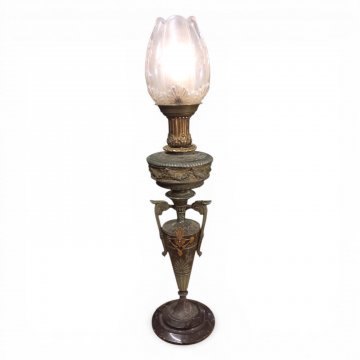 Tischlampe, JHW, Petrostil, Vase Bronze, Messingverzierung, geätzter Glasschirm, 1-flg. E27, max. 60W, H72