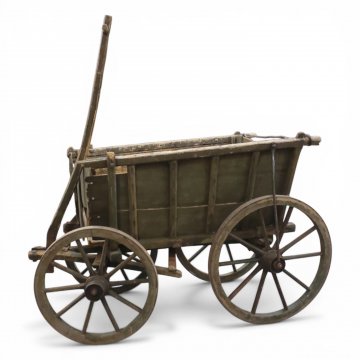 Bollerwagen, Holz grünbraun, Seiten geschlossen, Speichenräder, Deichsel, H70xB60xL110